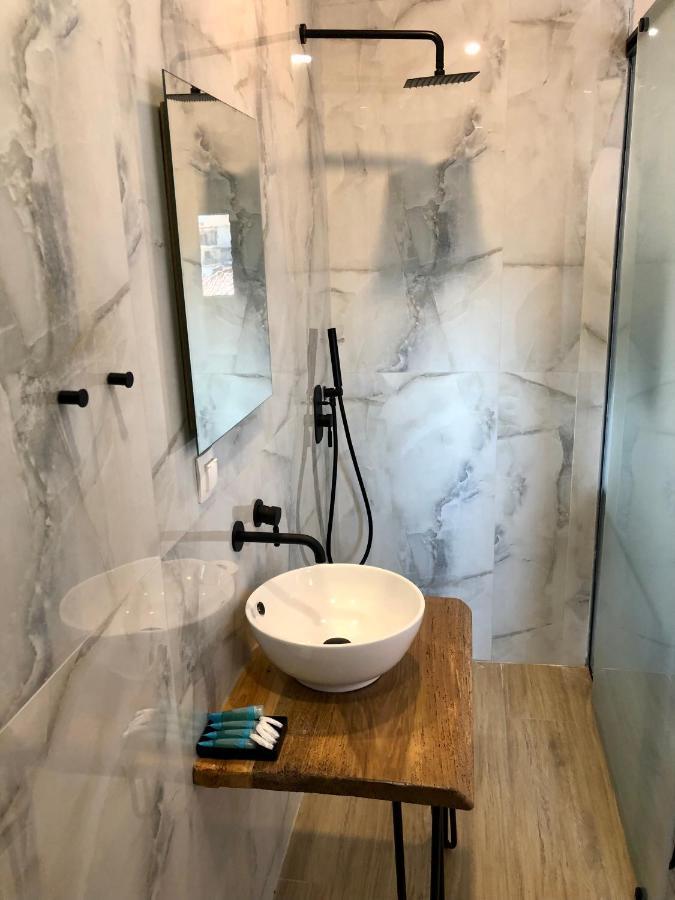 Athonite All Seasons Luxury Suites Ierissós Eksteriør bilde