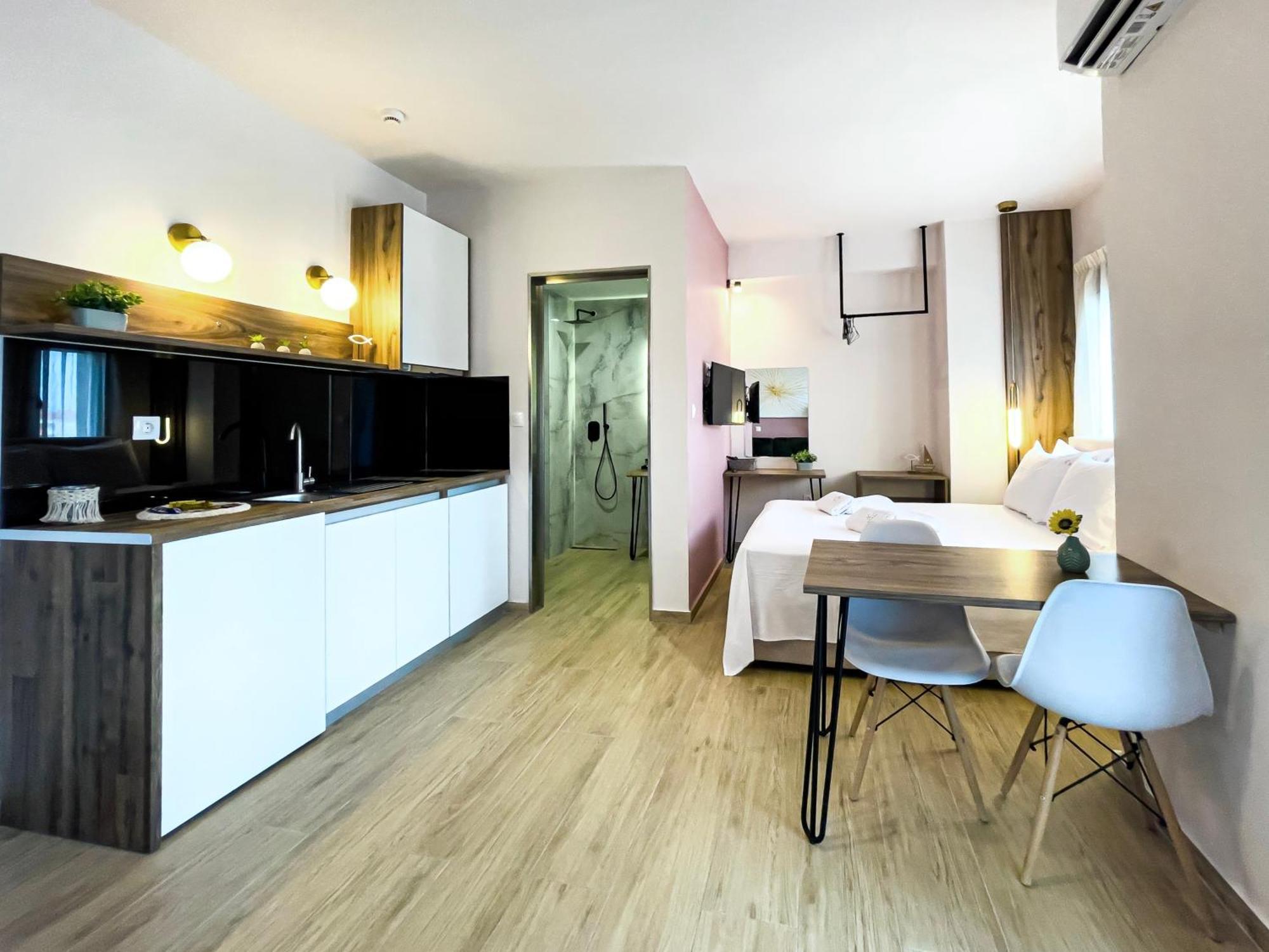 Athonite All Seasons Luxury Suites Ierissós Eksteriør bilde