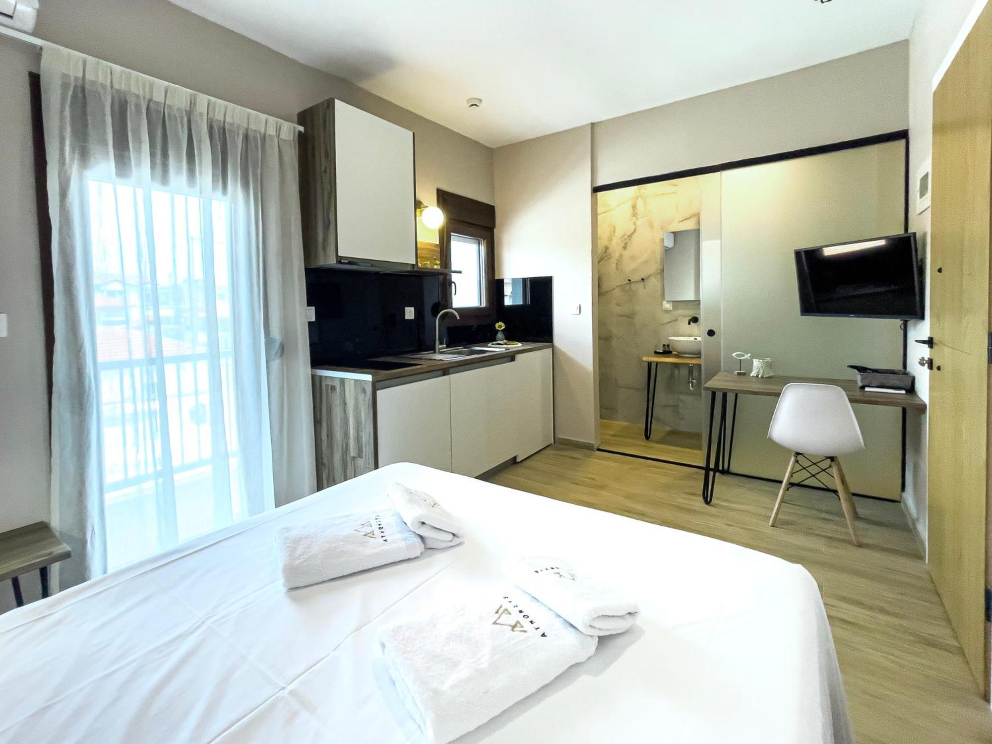 Athonite All Seasons Luxury Suites Ierissós Eksteriør bilde
